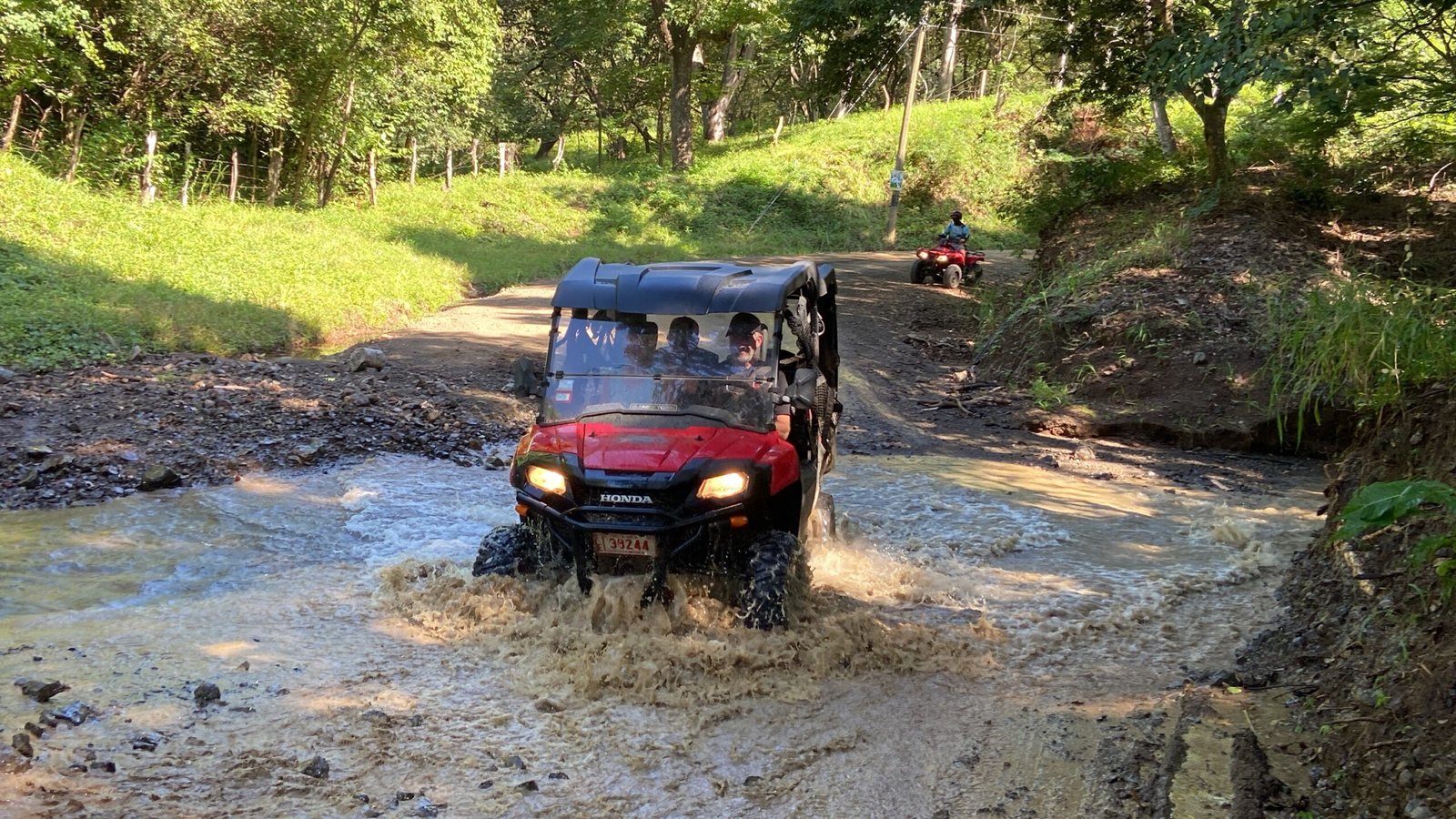 tamarindo beach
canopy tour